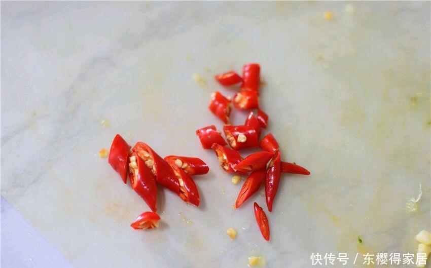 黄瓜|凉拌黄瓜时,切好直接拌就错了,多加1步,黄瓜更脆更入味