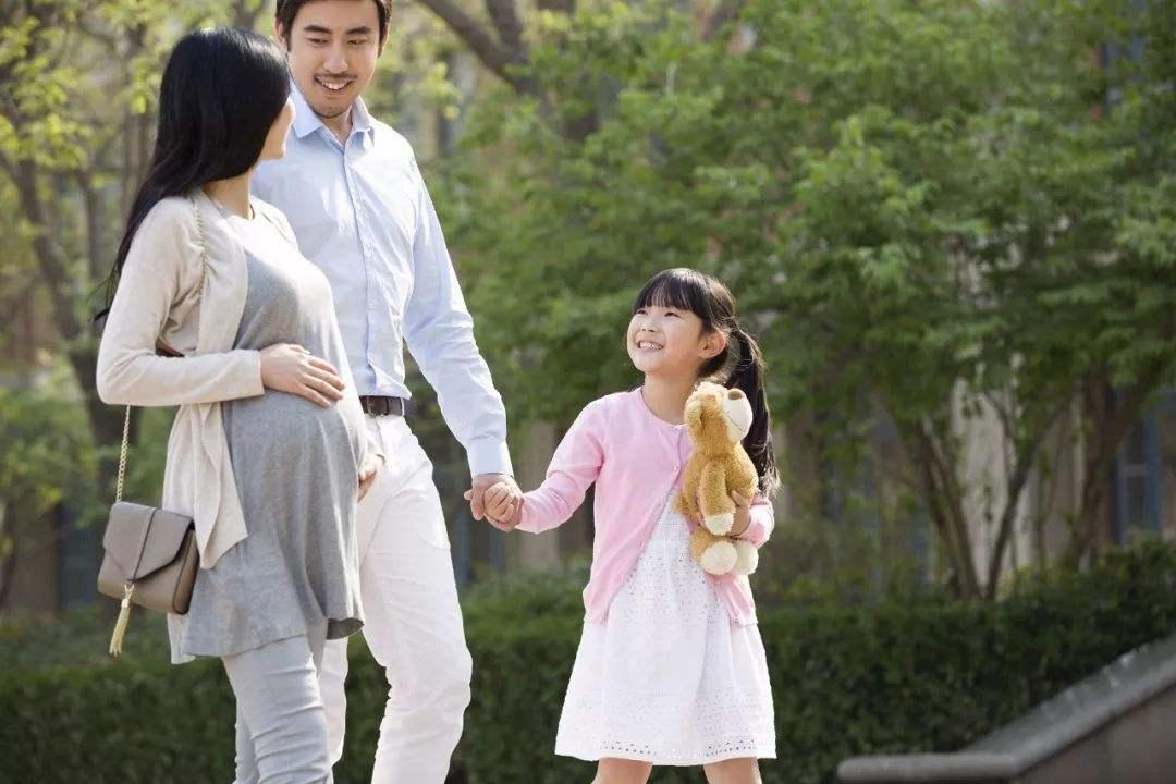 准妈妈可知“葛优躺”伤胎害己不妨看看这三种姿势,舒服又健康