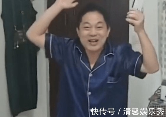 考生|高考827分！ 爸爸知道女儿成绩后，拿着手机激动地满屋蹦跳