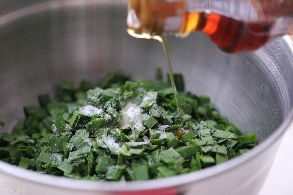 食欲|这菜又叫洗肠草,鲜香美味促食欲,早餐煎一煎上桌,孩子特爱吃