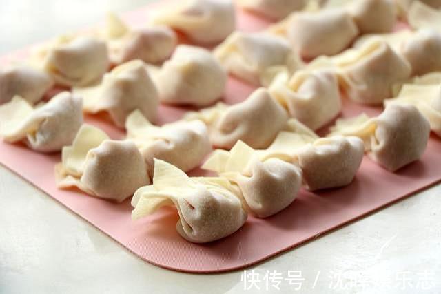 快手秘制小馄饨,3分钟搞定早餐,热气腾腾元气满满一整天