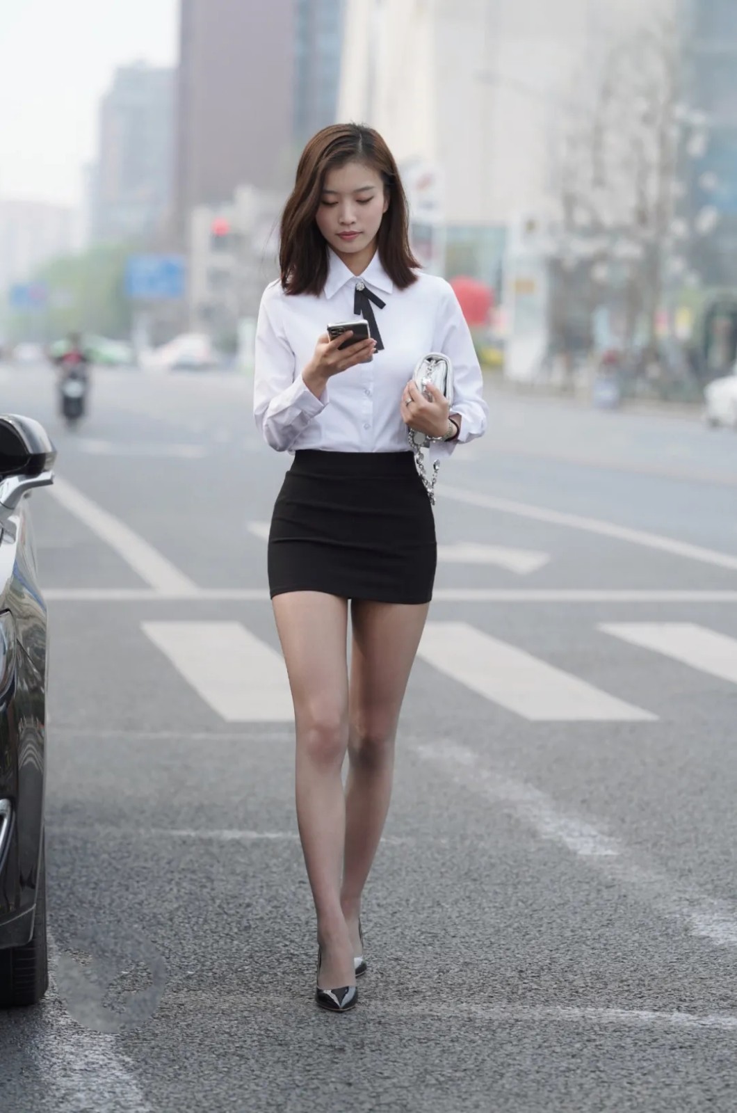 小姐姐|干练大气又时髦的搭配,彰显浓郁的御姐范,充满活力魅力四射