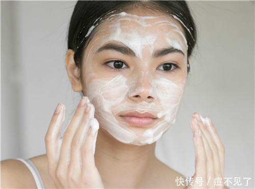 发迹线处也长痘，痘博士解析原因！