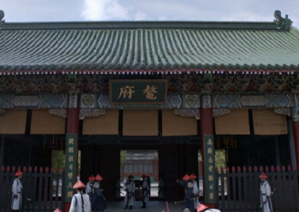 鳌拜|鳌拜府应挂什么匾额,最正确的答案是,级别不够的人根本没有匾额