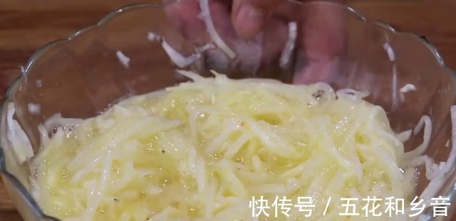 食用盐|自从萝卜学会这样做,我家一周做7次,天天吃也不腻,太香了!