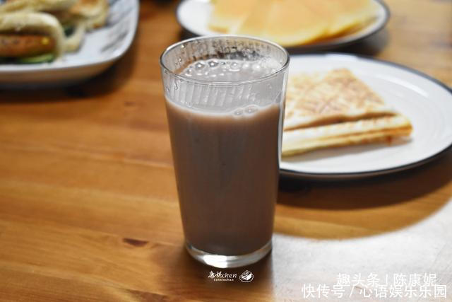 丰盛|晒晒我家早餐,馒头变肉夹馍,丰盛又营养,网友聪明实用的做法