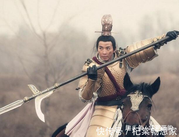 卢俊义!“水浒”十大武林高手,梁山只有3人上榜第一名力挫卢俊义