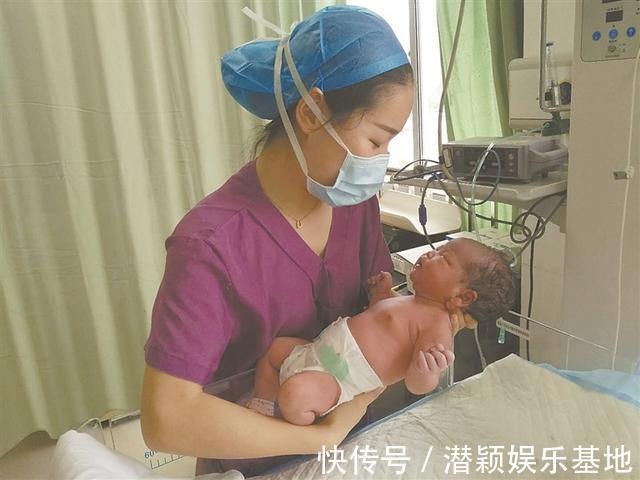 产妇|生孩子顺带解决了“生理需求”,产妇一脸尴尬,医生却说这是好事