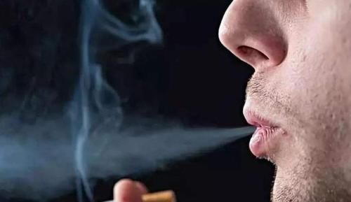  抽烟|老烟民戒烟难，抽烟时避开4个时间点，身体或许能好受一点
