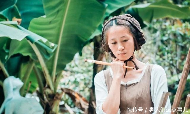 李子|另类“李子柒”,失恋后归隐山林,改旧宅,日子美如“世界名画”