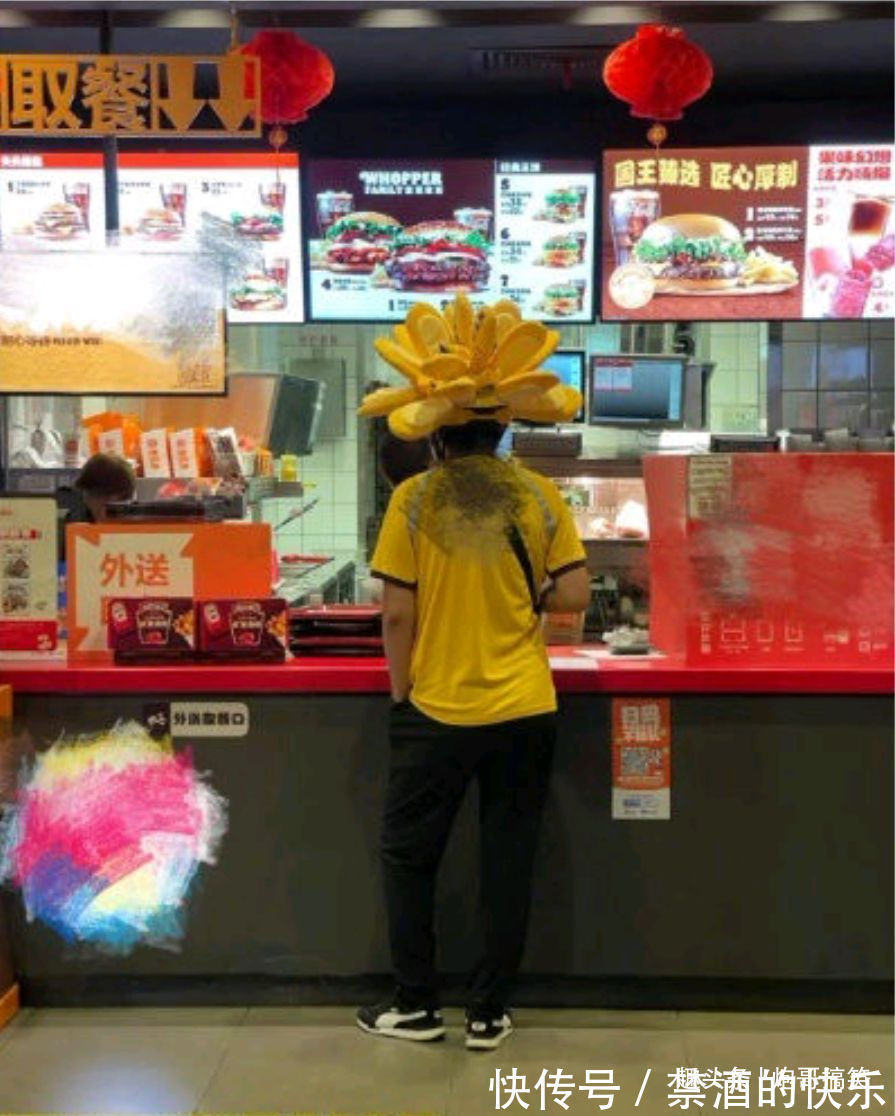 |搞笑瞬间那些猝不及防的图片,笑得肚子疼,都怪我没忍住啊