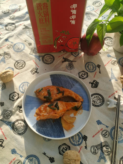  酸酸甜甜の番茄酿青鱼，开胃又下饭，无油