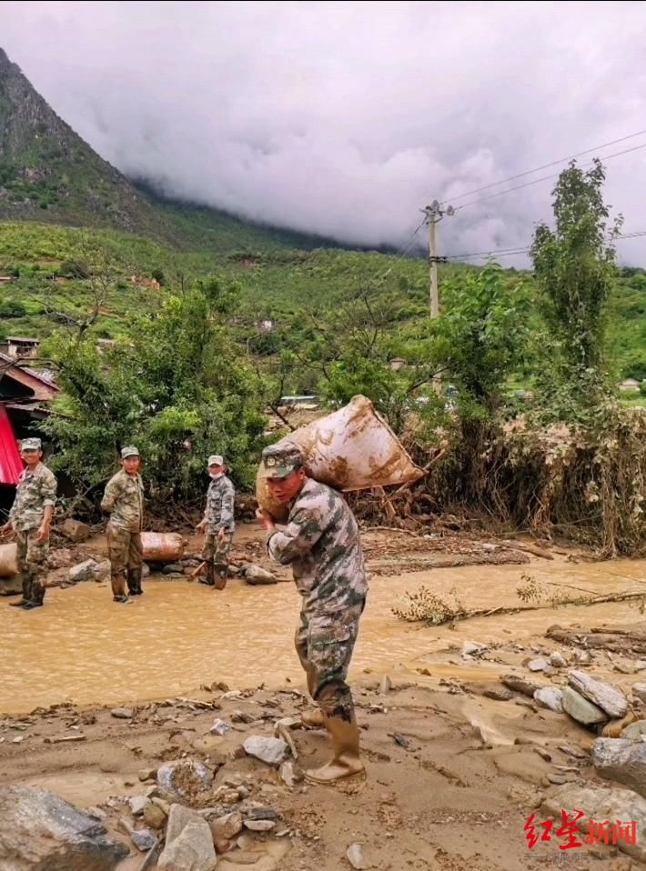 大部地区|四川木里县项脚乡发生特大泥石流灾害，124户467人紧急撤离成功避险