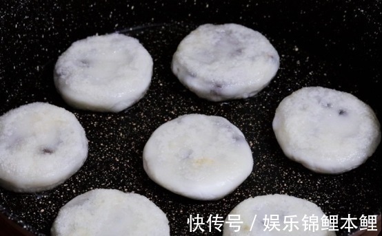 在家做低脂无油，绵密香甜红豆糯米糕，好吃美味又可口