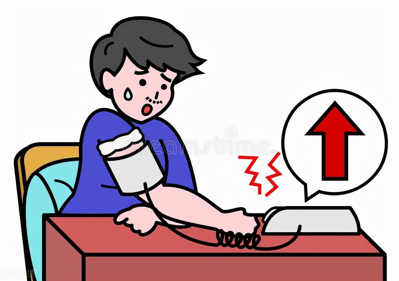 肾上腺素|血压高、每次上完厕所头痛腿软！48岁女子嗜铬细胞瘤长在膀胱上，切下来足有乒乓球大小