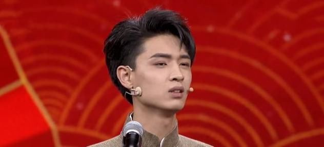 德云社秦霄贤喜剧人舞台获战队第一，张大大惨遭淘汰，竞争太狠了