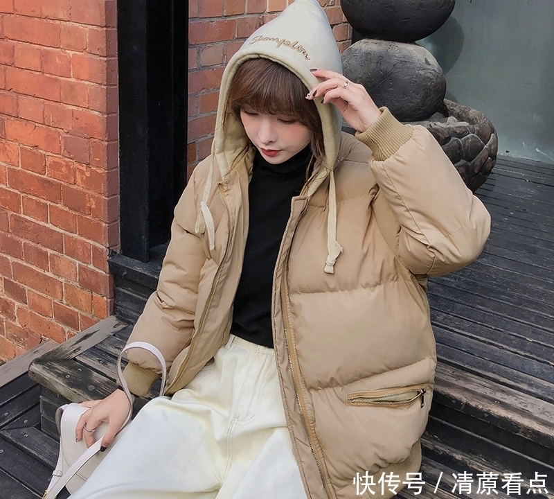  新出一种棉服叫“派克服”，23-45女人穿，时髦又添嫩暖美