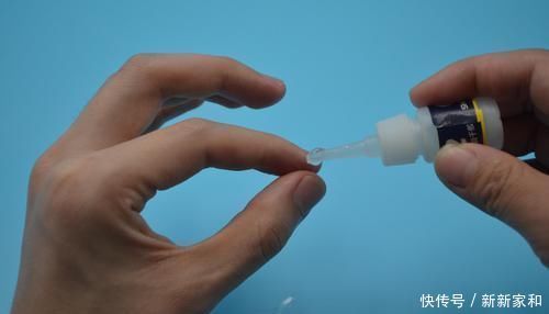 手指被502胶水粘住怎么办?学会这诀窍,胶水立马融化,太实用了