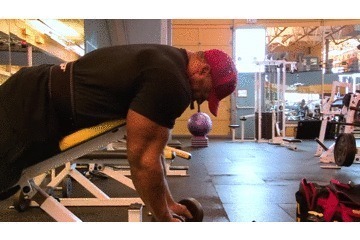 肱三头肌|就怕你手臂练不粗用上这些方法效果好几倍