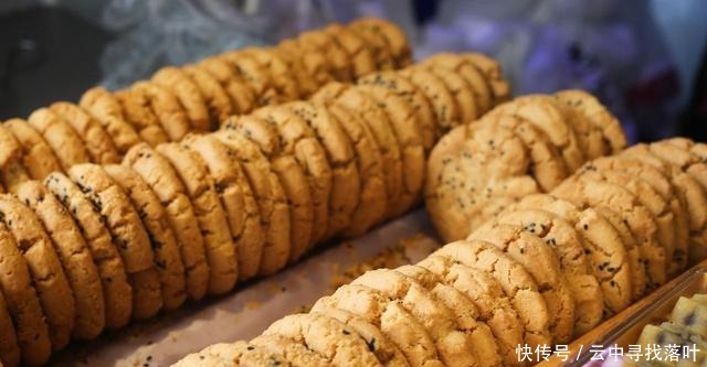 “0差评”糕点，深受很多人喜爱，蛋黄酥上榜，你喜欢吃吗
