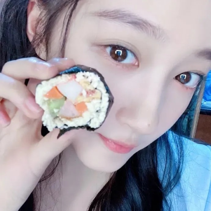 生菜|看了关晓彤2个月的午餐打卡，今天吃什么有灵感了！