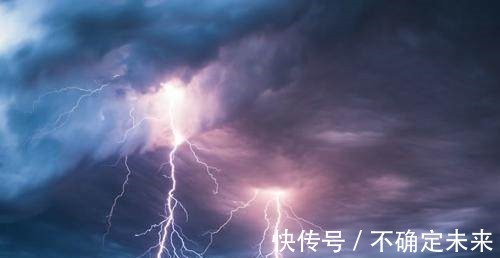 知识|10条超级有趣的冷知识,喝水太多会中毒!