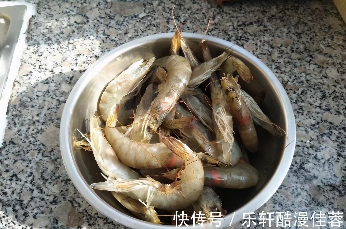 大虾|新鲜美味的茄汁大虾,酸酸甜甜,营养又开胃