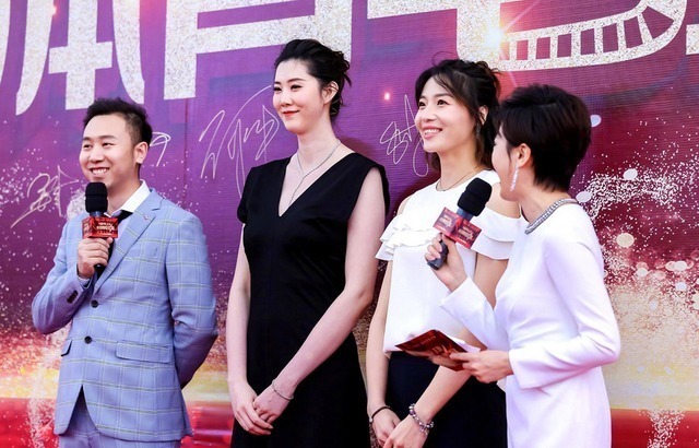 婚变|女排长城近照曝光!脚部严重畸形,被国帅退货又遭婚变令人心疼