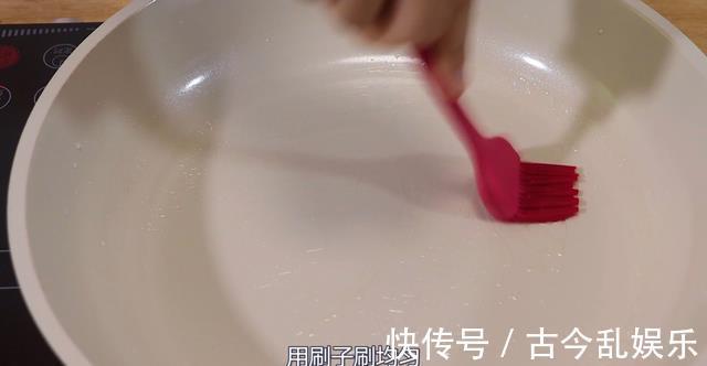 胡萝卜|不爱吃蔬菜的宝宝都吃上瘾了!一口吃进10种营养,一锅都不够吃