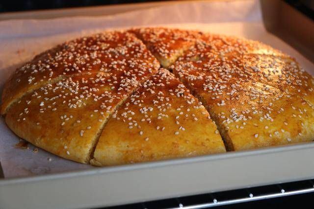 玉米面新吃法,不加一滴油,比发糕好吃,比面包简单,一吃就上瘾