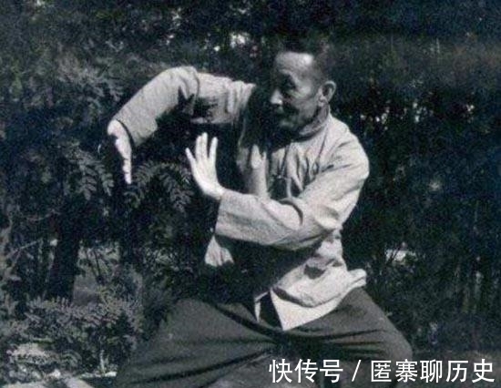 八卦掌|此人是民间第一高手,会轻功,轻易躲开子弹,还被拍成一部电影