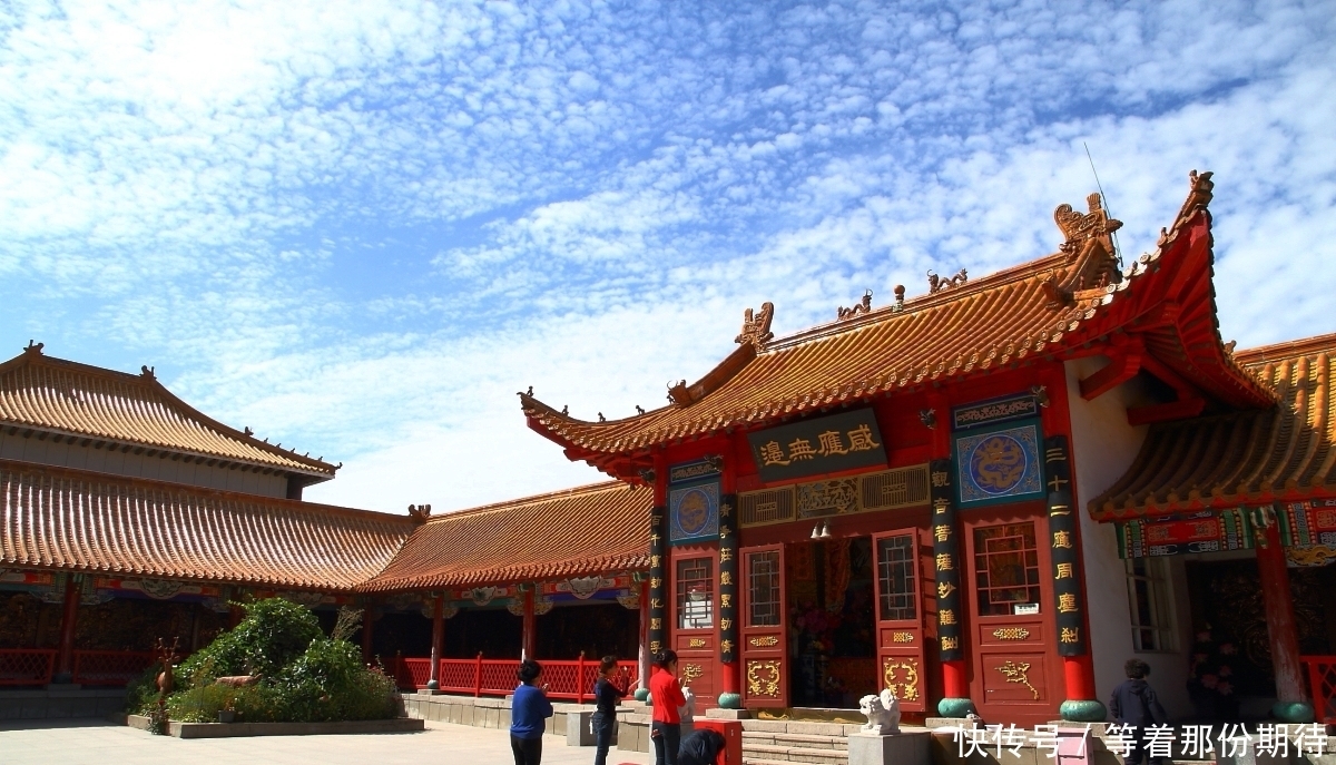 黑龙江香火旺的寺庙，是东三省四大佛教寺院之一，是全国重点寺院