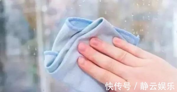 玻璃脏了别傻傻爬窗擦!教你一个笨方法,玻璃干净半年不用擦