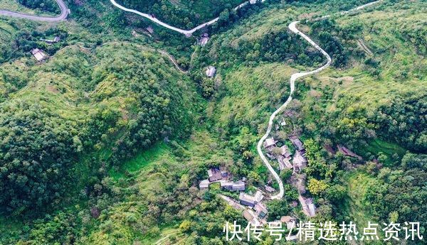 貴州省公路局 用心鋪就讓群眾滿意的路 中國熱點