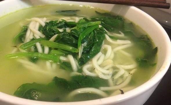 小宝宝|产后婆婆做的月子餐,我吃哭了,老公骂我矫情,体验一天后他哭了