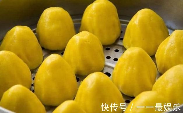 睡眠质量|夜里失眠睡不好觉,可以多吃一点几种食物,有助于缓解失眠症状