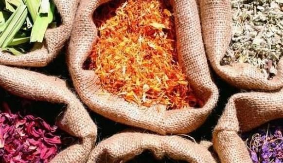 专家提醒:以下3种伤肝的食物,无论男女,再馋嘴也不要多吃