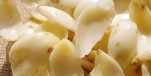 青蒜|想长寿得会吃，推荐四种食物，延缓衰老，补气补血，好处多多