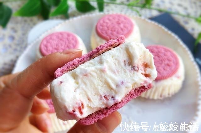 爱吃奥利奥的人注意教你3步做成冰淇淋，冰凉丝滑，香甜无冰渣