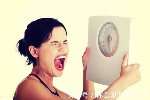 发胖|除了体重下降之外，身体出现这4个信号，说明你真的瘦了