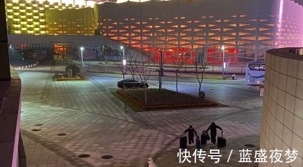 世界杯|国乒前往威海,王楠热情款待,为陈梦定制茶叶,满足莎莎吃货要求!