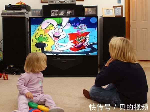 注意力|3岁前经常看电视和不看的孩子,7岁时有明显变化,脑发育程度显著