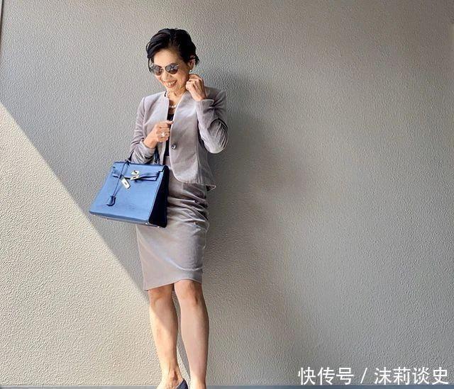 私服 58岁日本太太的私服穿搭,年过半百,借助基础款,照样穿出好风采