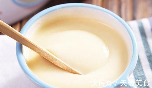 婴儿米粉|宝宝米粉要吃多久？超过这个时间别喂了，伤害“显而易见”