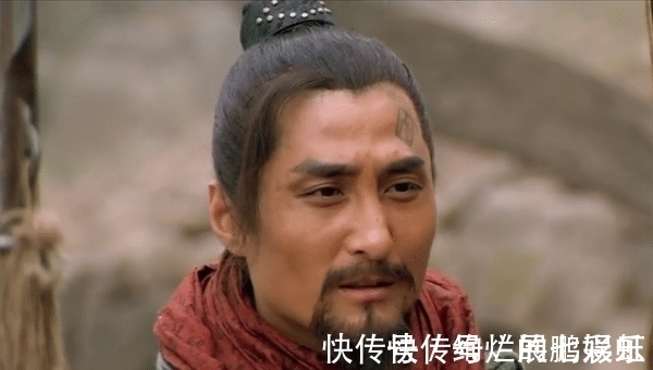 林冲&此人手持黄金双锏,击败豹子头林冲,生擒四位梁山猛将