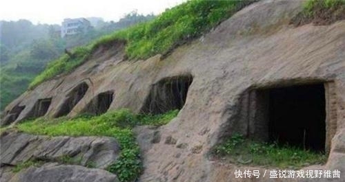 坟墓|“瓦罐坟”到底多残忍?孝子将母亲背到坟墓,送一顿饭就填一块砖