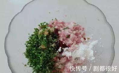 馅饼|馅饼最简单快速的新做法，外脆里嫩，一顿吃3个都不够