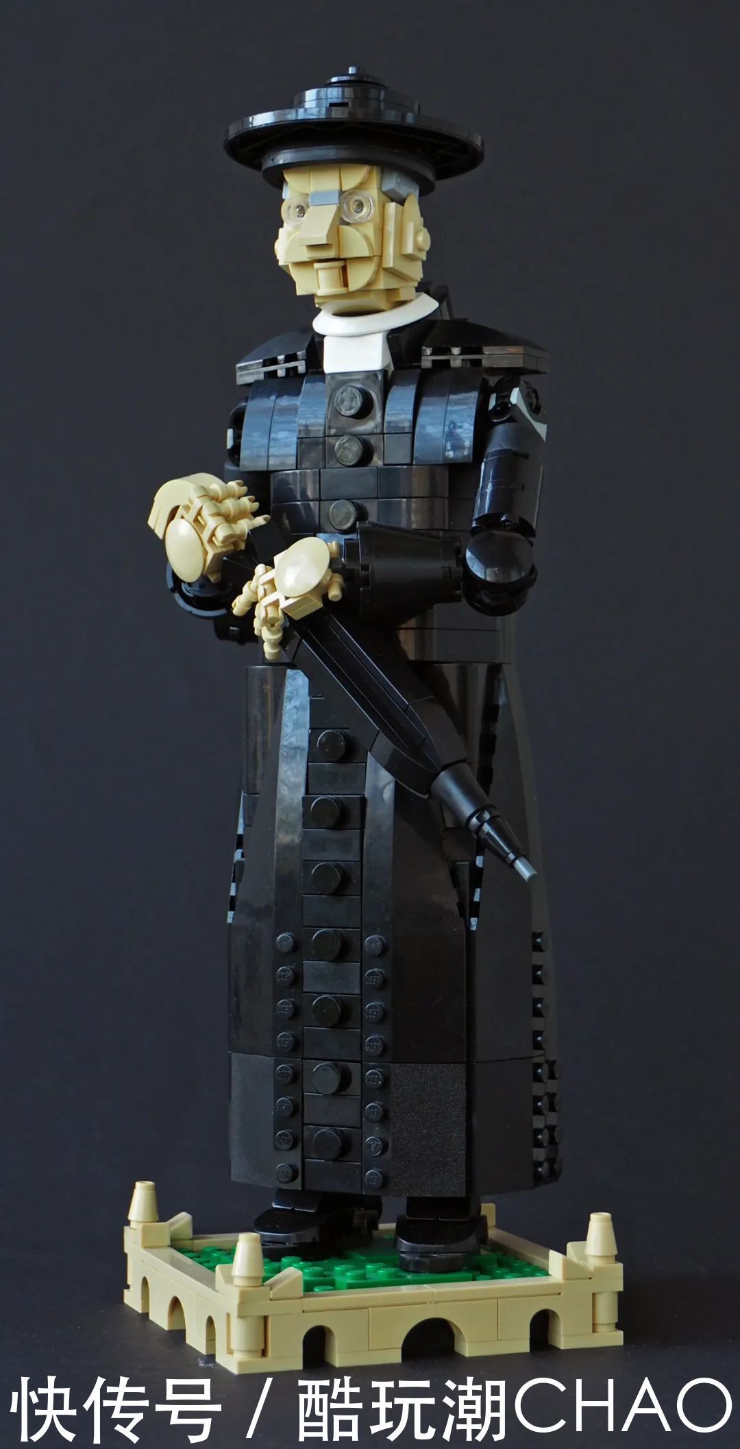乐高MOC拼搭元素使用分析之:座舱盖元素