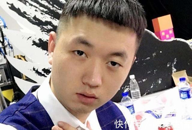 一龍|藥水哥和一龍再度碰撞?藥水哥竟慘被按在地上打!