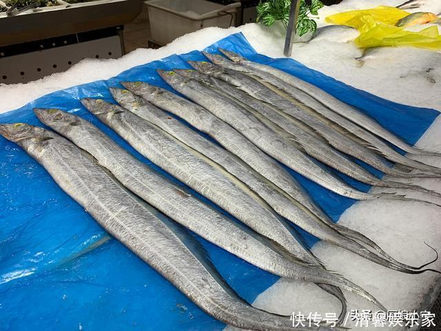 带鱼,黑眼睛和黄眼睛哪种好吃?内行人教你3招,带鱼肥厚又新鲜